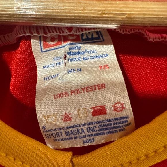 Vtg CCM Maska Calgary Flames NHL Hockey Jersey - Picture 3 of 8